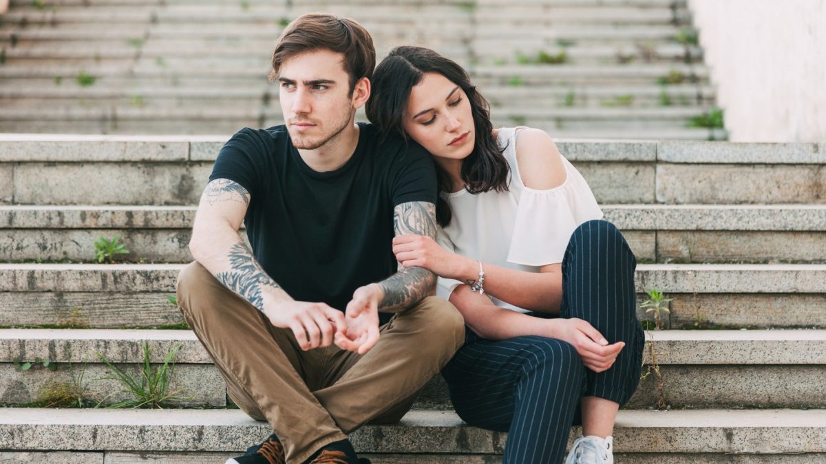 Signs that Your Relationship Is Not Worth Saving